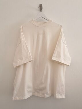 FEAR OF GOD ESSENTIALS